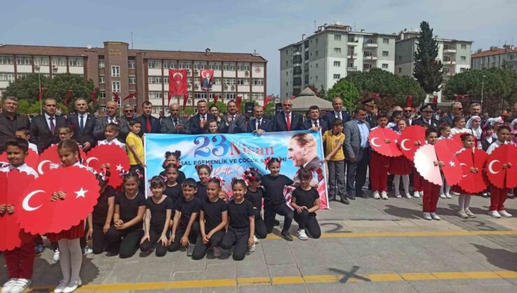 Bafra ve Alaçam’da 23 Nisan coşkuyla kutlandı