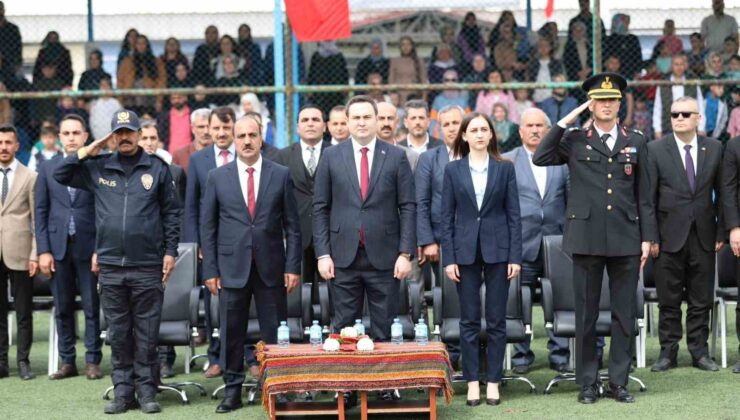 Hizan’da 23 Nisan coşkusu