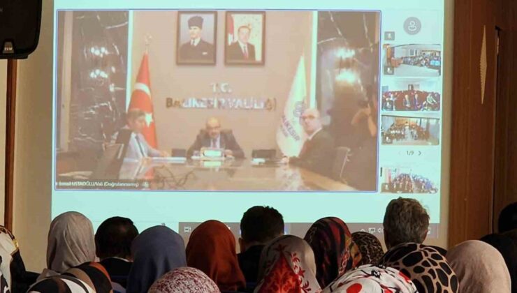 Vali Ustaoğlu, Veli Akademisi eğitimlerine online katıldı