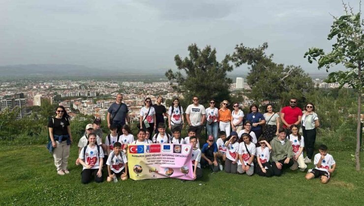 Barbaros Şehit Mehmet Savunmaz Ortaokulu Avrupalı öğrencileri ağırladı